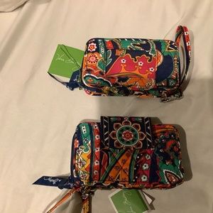 NWT Vera Bradley Smartphone Wristlet